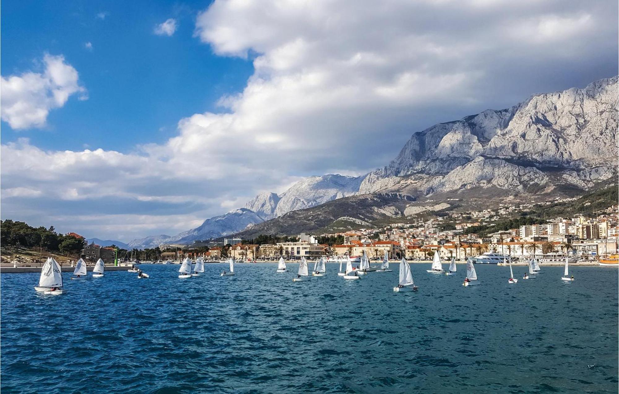 Stunning Apartment In Makarska With Wifi Εξωτερικό φωτογραφία